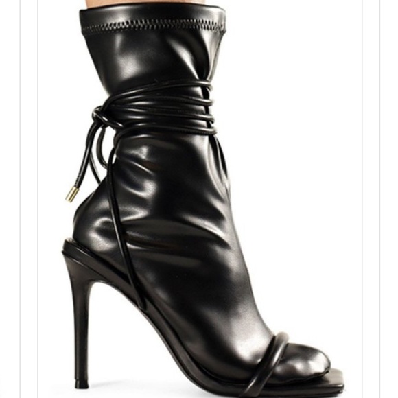 DESIRE! (Black) - Picture 5 of 6